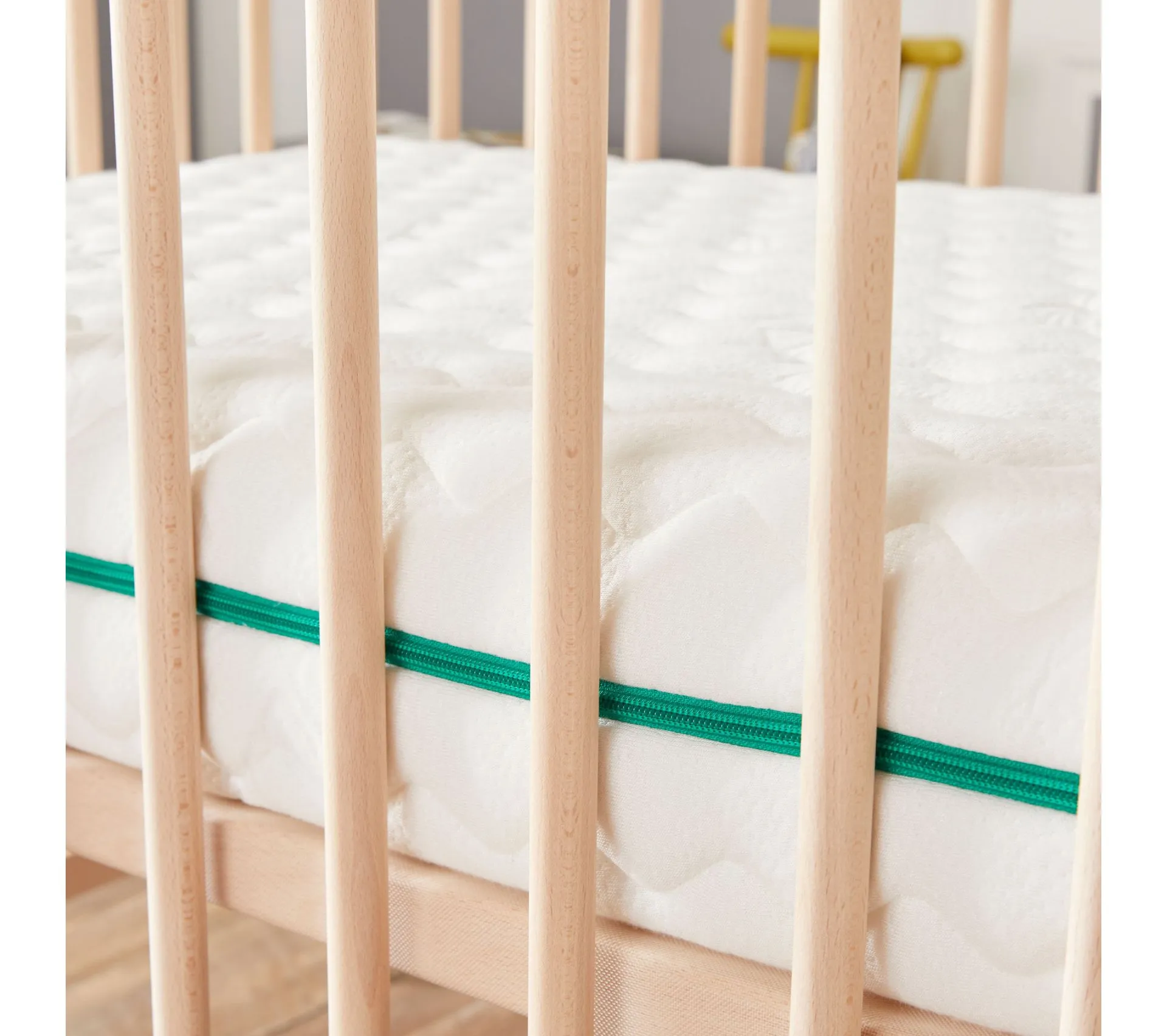 Matelas Bébé Bamboo + 1 Protège Matelas Imperméable  - 60x120 cm - Déhoussable