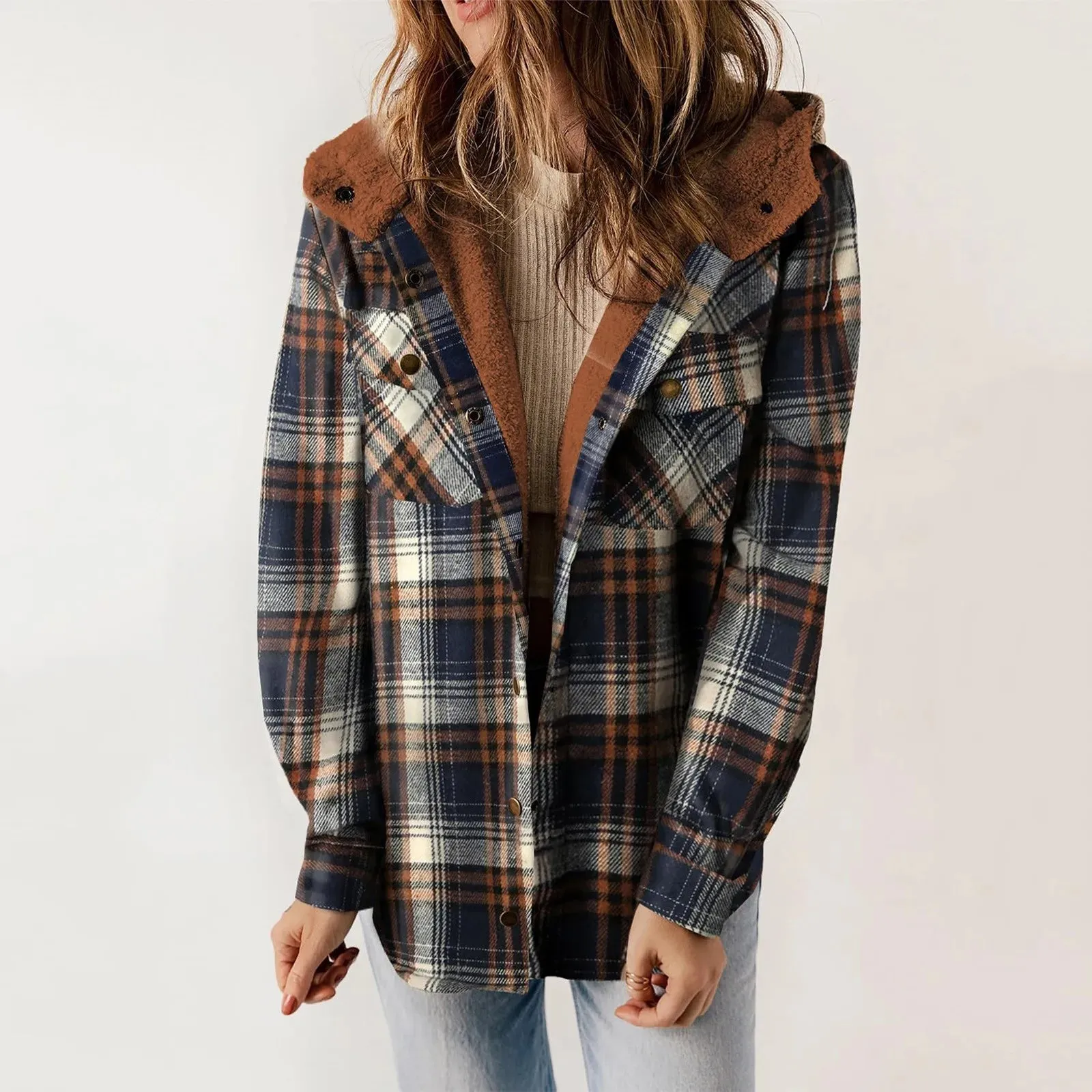 NaturaChic - Chemise en sherpa à carreaux beige pour femmes, confortable et tendance