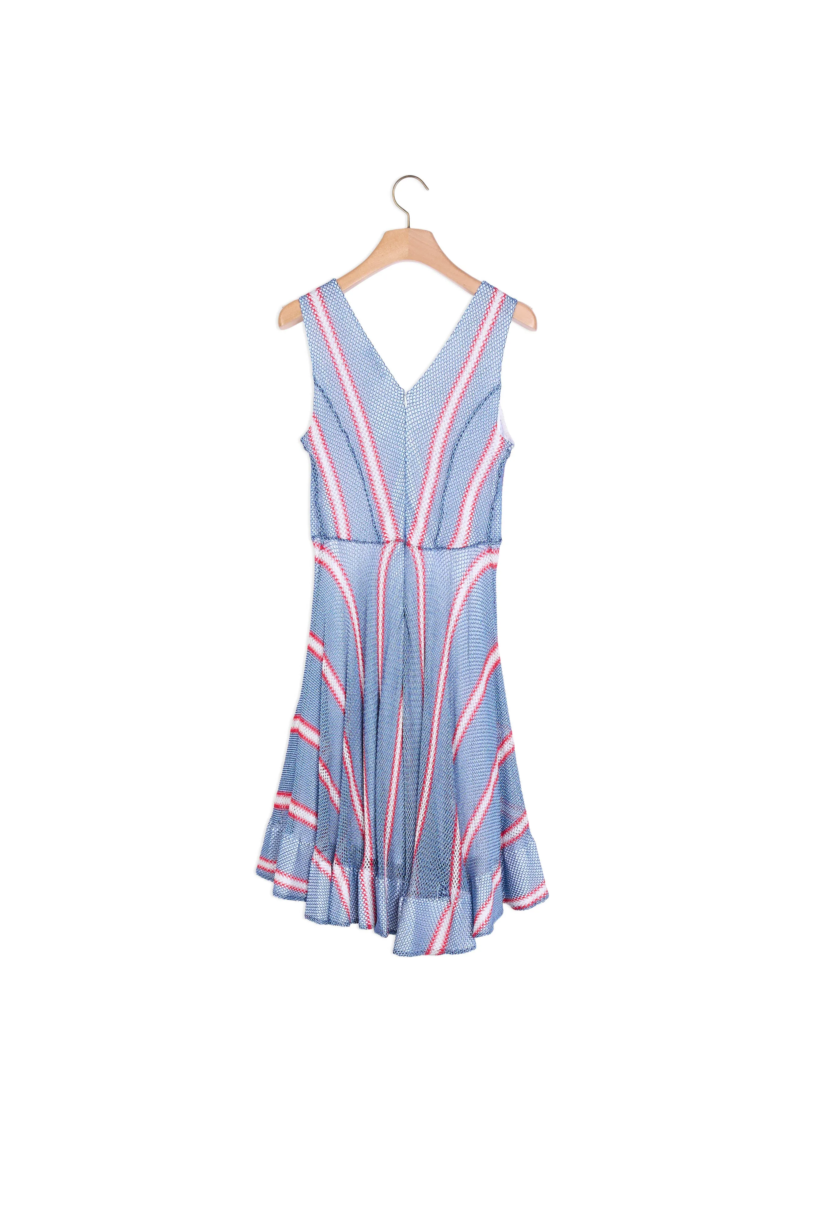 Robe vaporeuse à rayures colorées