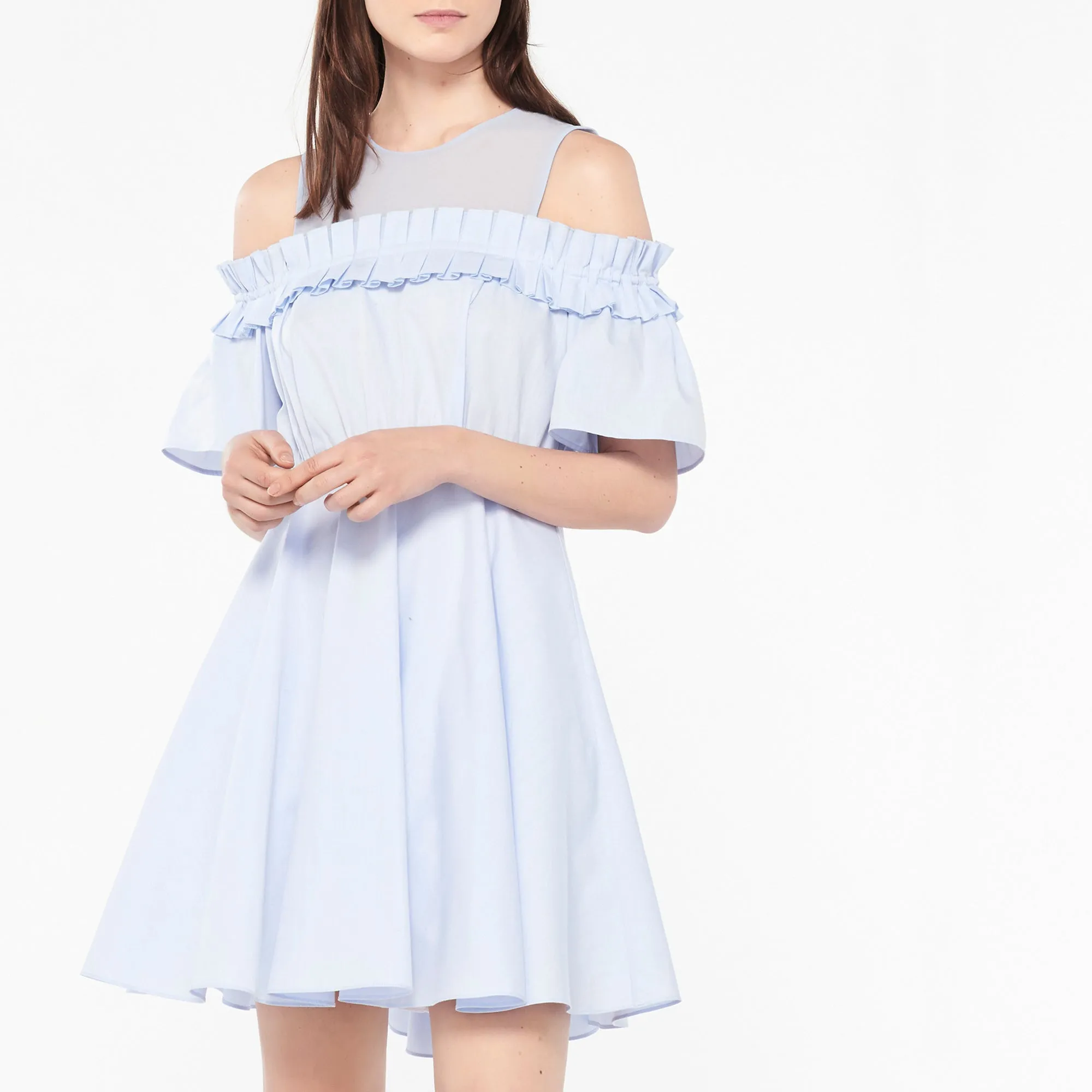Robe évasée à épaules dénudées
