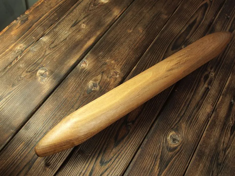 Rouleau à pâtisserie en noyer 
